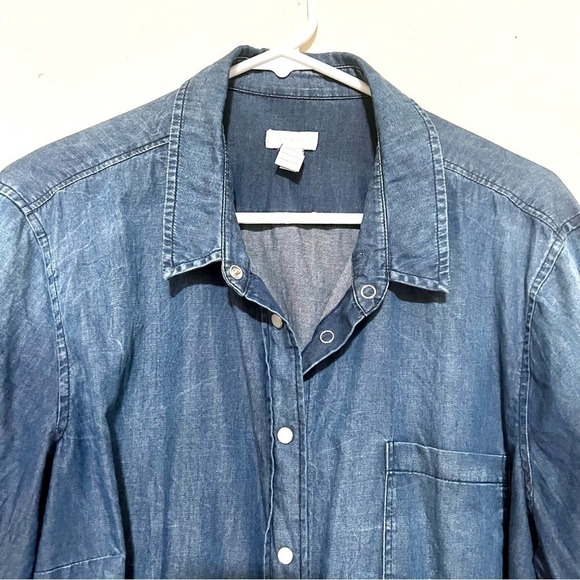 CHICO’S Denim Shacket pocket mother pearl buttons chambray women size Large - Picture 3 of 11